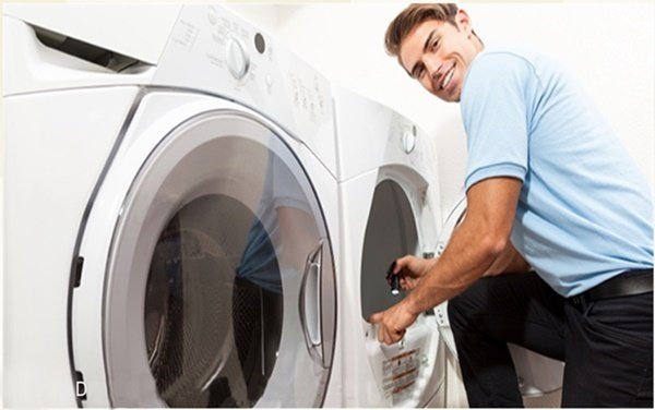 Why The Experts Recommend Hiring A Dryer Vent Service
